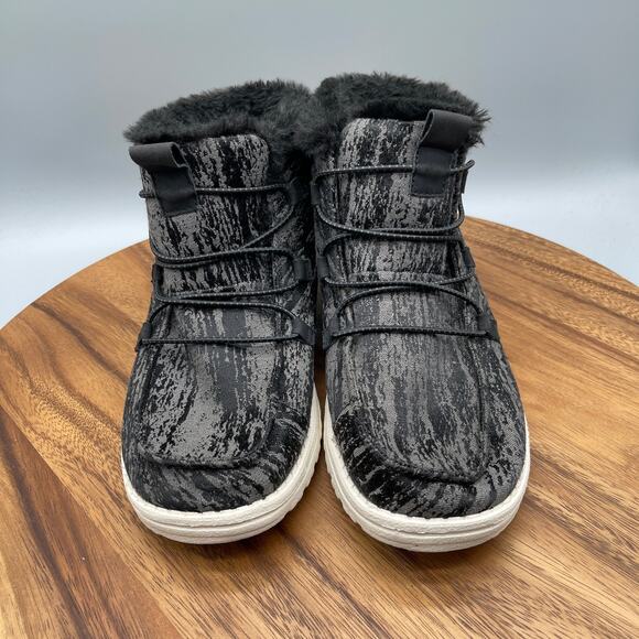 Hey Dude Lea Shoes Womens Size 9 Black Fur Lined Casual Comfort Boots Sneakers - Picture 2 of 8